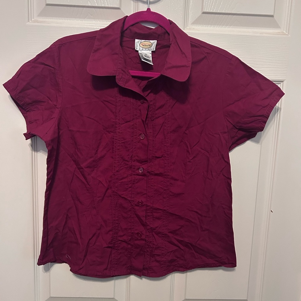 EUC Petite M Talbots Short Sleeve Button-Down Shirt - Burgundy